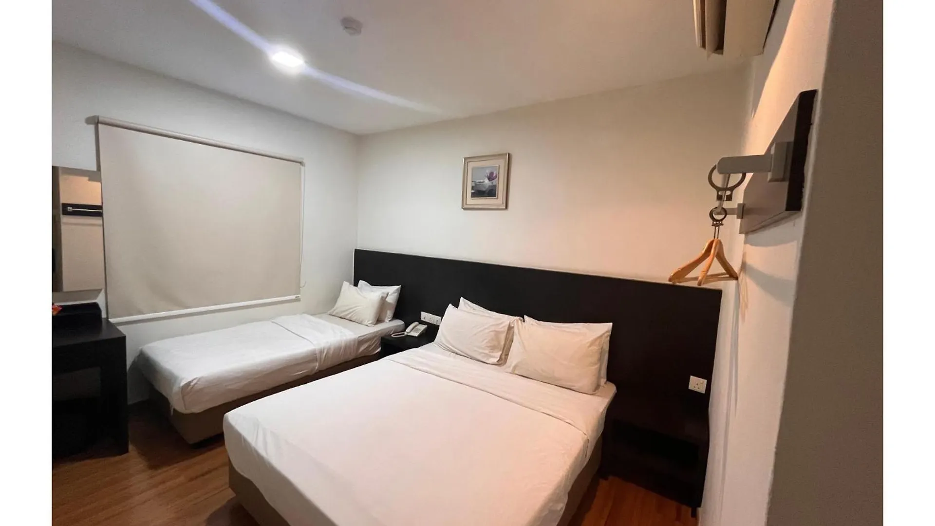 Capital O 91074 Grand World Hotel Johor Bahru Malezya