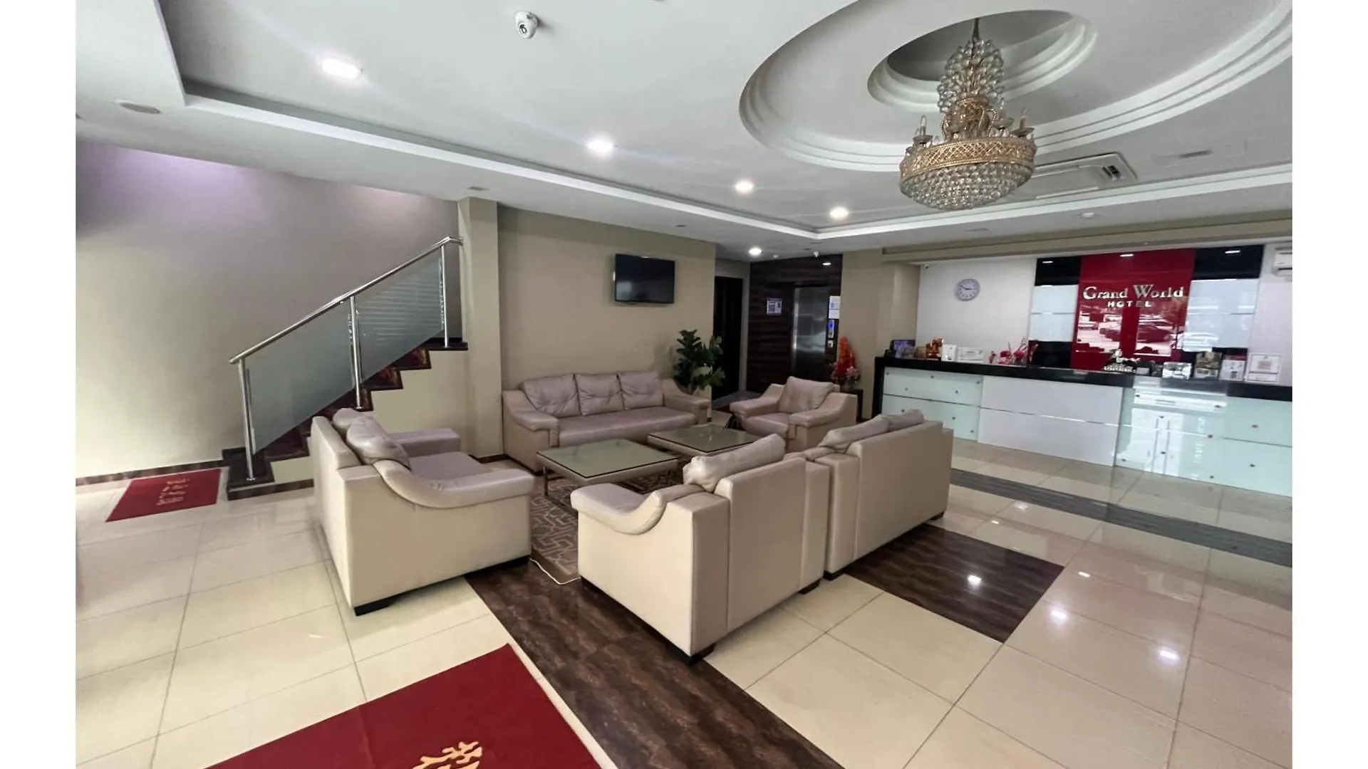 Capital O 91074 Grand World Hotel Johor Bahru