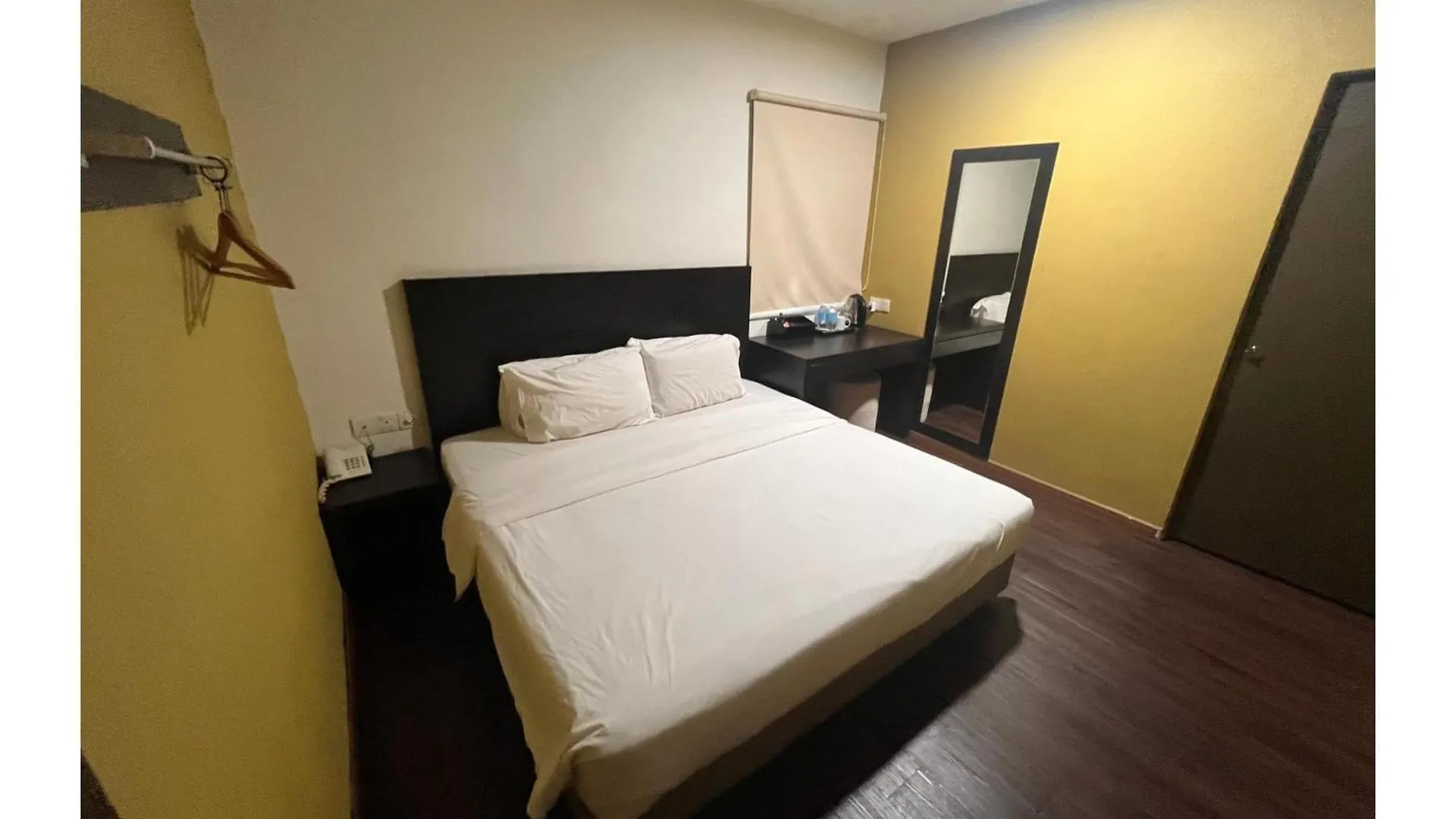 Capital O 91074 Grand World Hotel Johor Bahru Malaisie