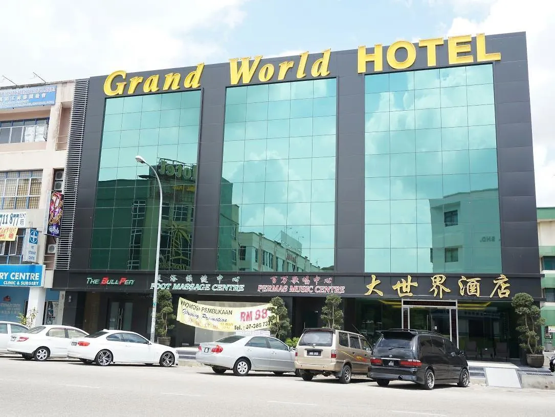 ***  Capital O 91074 Grand World Hotel Johor Bahru Malaisie